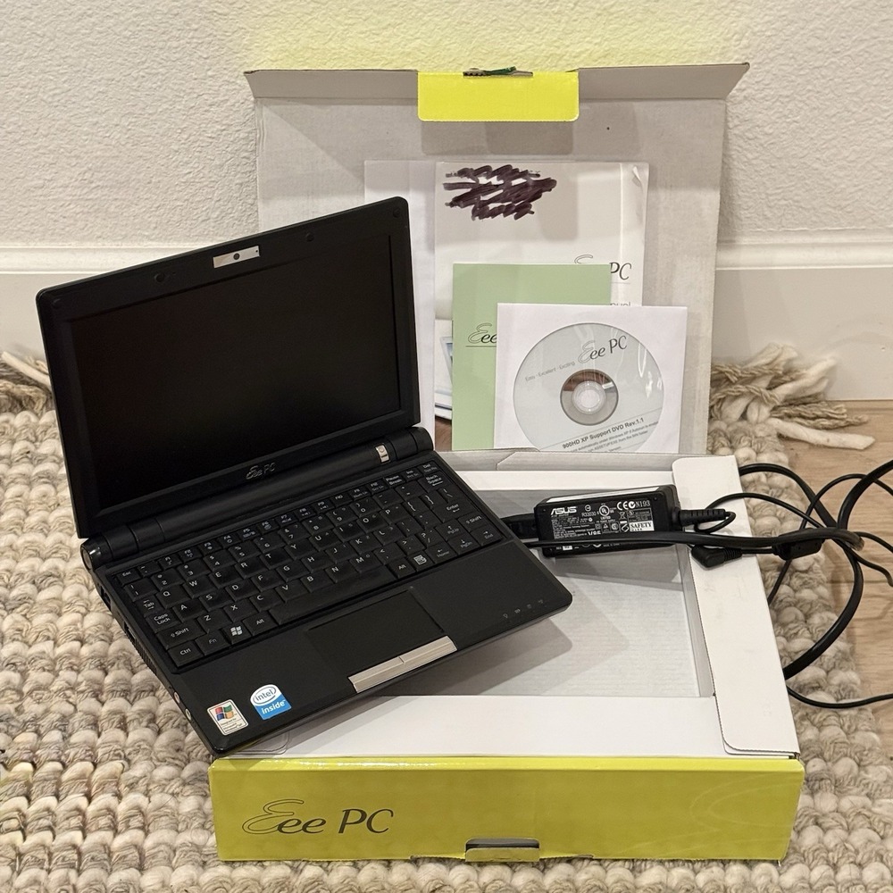 ASUS EEE PC 900HD Netbook Laptop 1GB RAM Intel Windows XP w/ Box /Charger TESTED